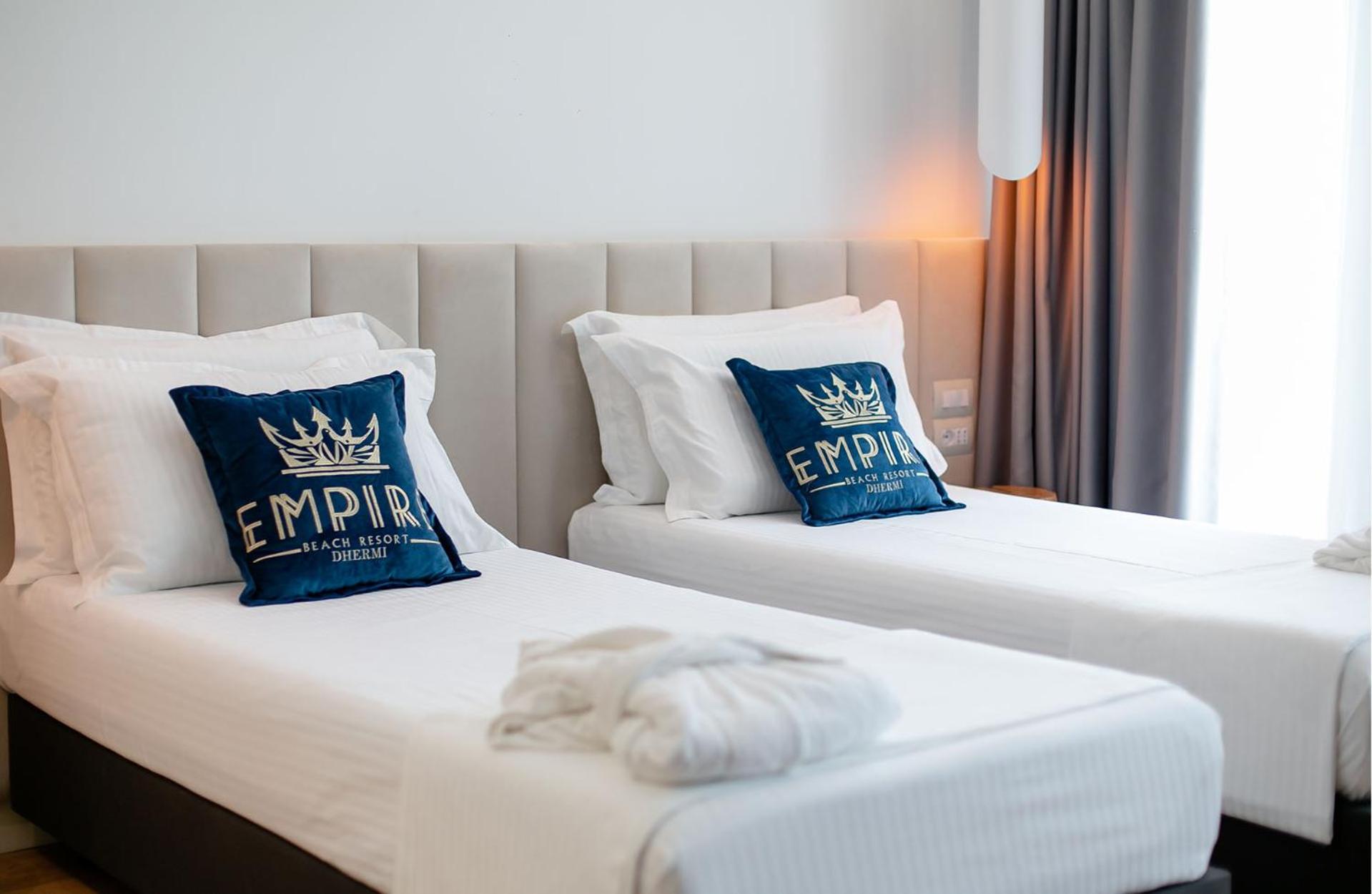 Empire Beach Resort Adults Only Dhërmi Dış mekan fotoğraf